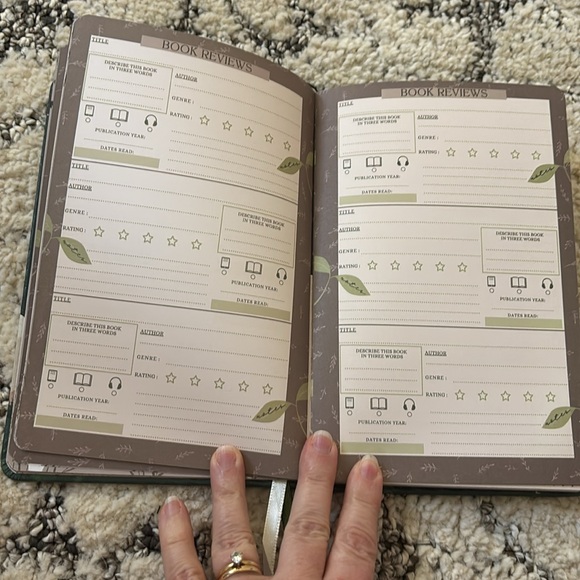 New without tags Owlcrate reading planner - Picture 5 of 8